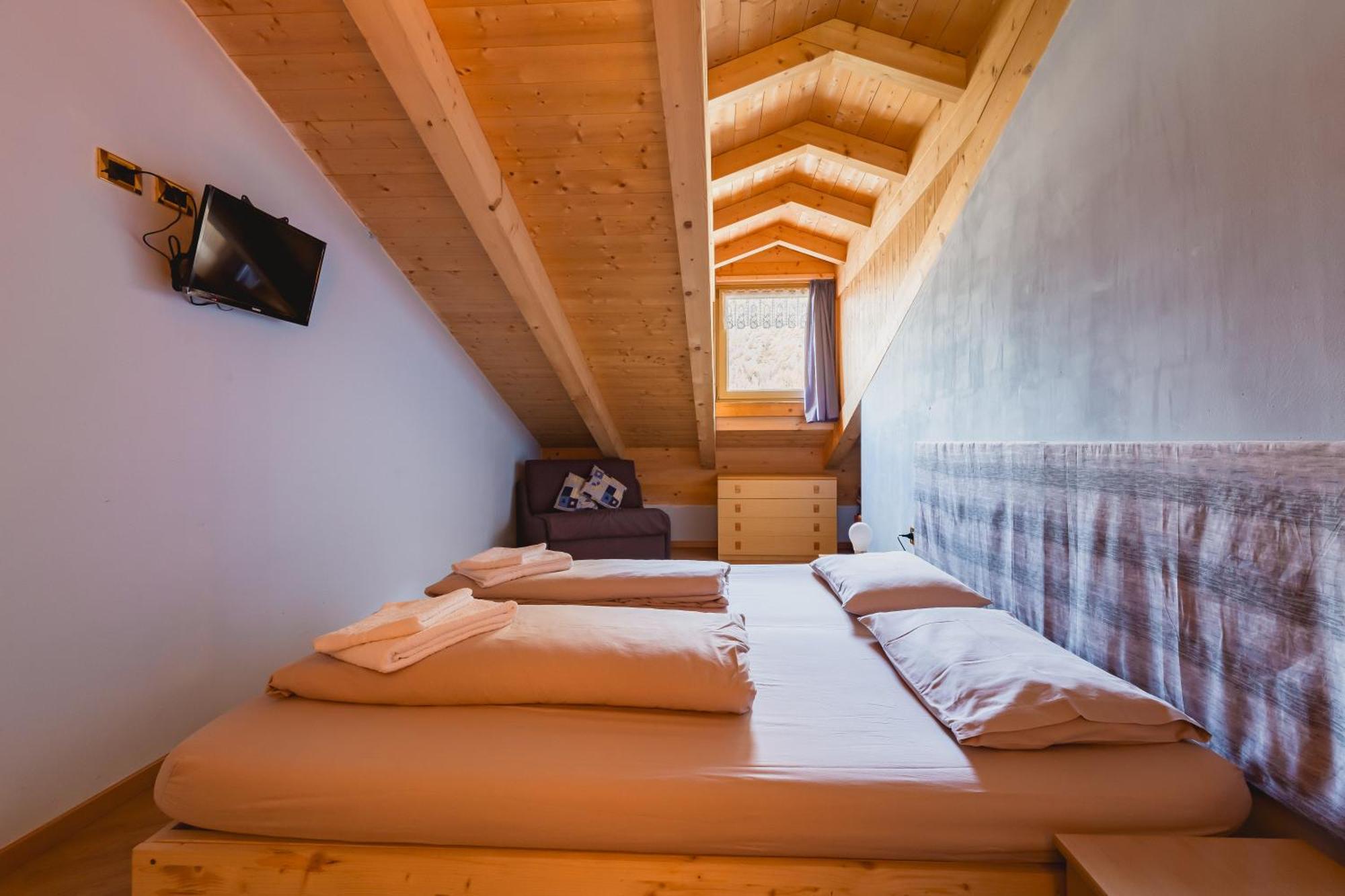 Bergreen Apartments Ossana Oda fotoğraf